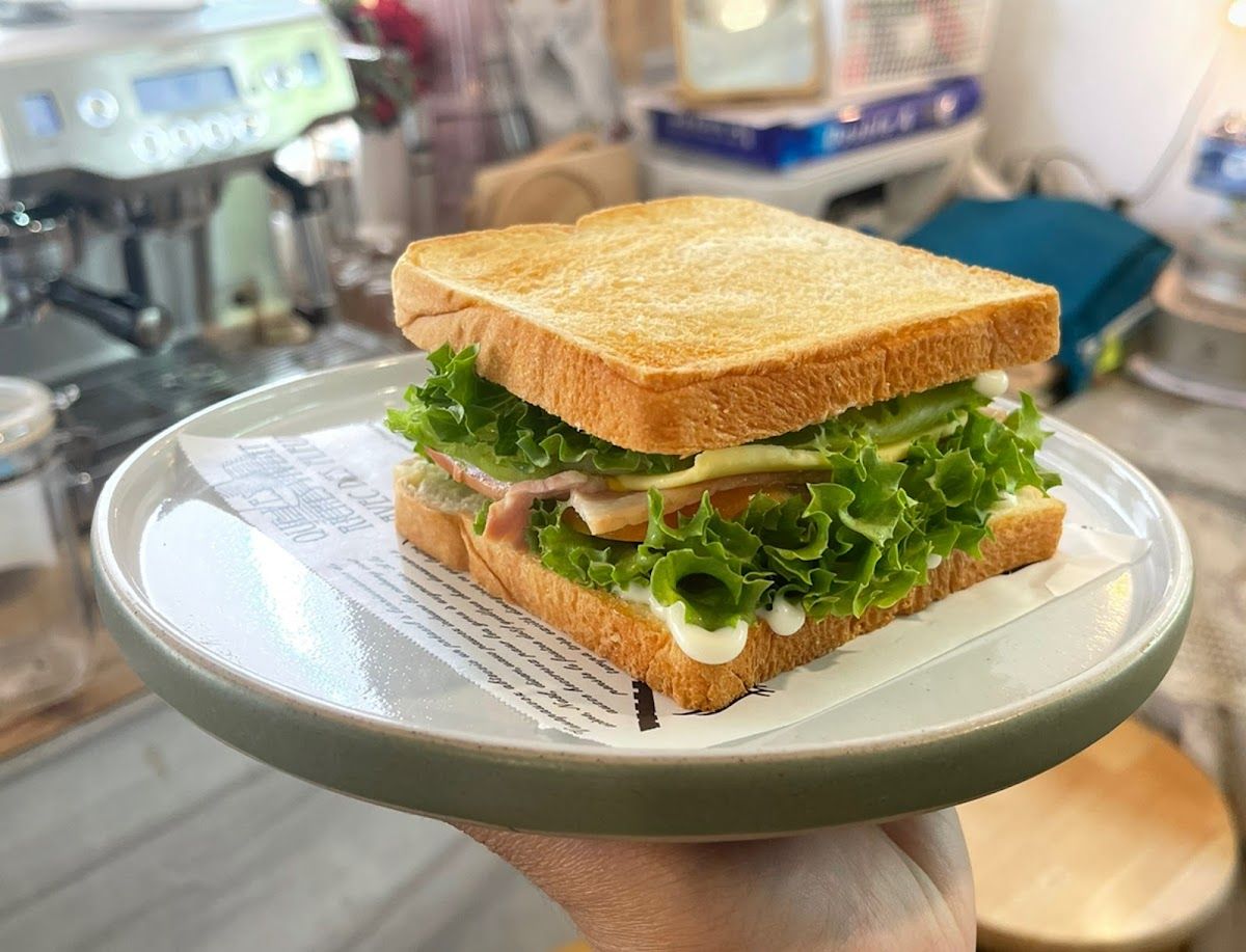 Banana Tree Horse Kids Cafe - Image 6