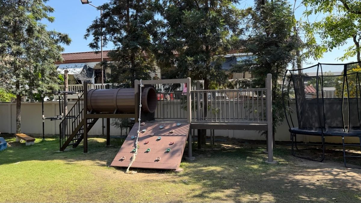 Kenora Park n Play - Image 3
