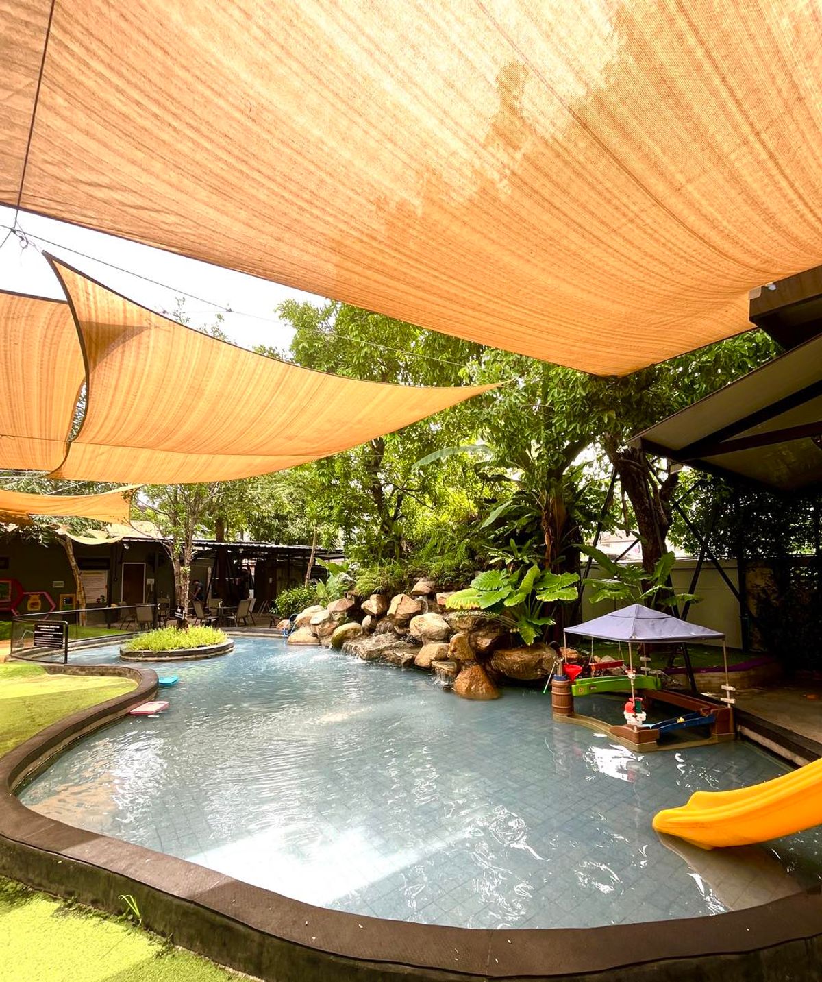 Baantonkla Cafe - Image 4