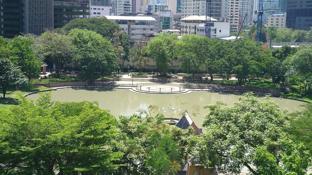 Benchasiri Park - Image 6