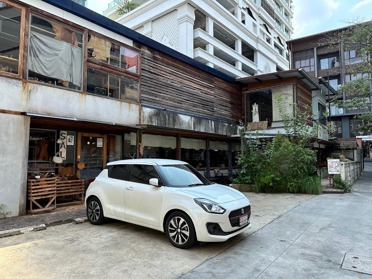 (un)FASHION - Image 9