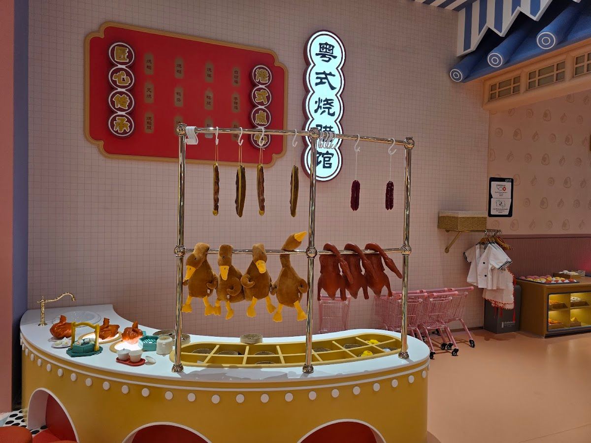 MELAND Siam Paragon Bangkok - Image 6