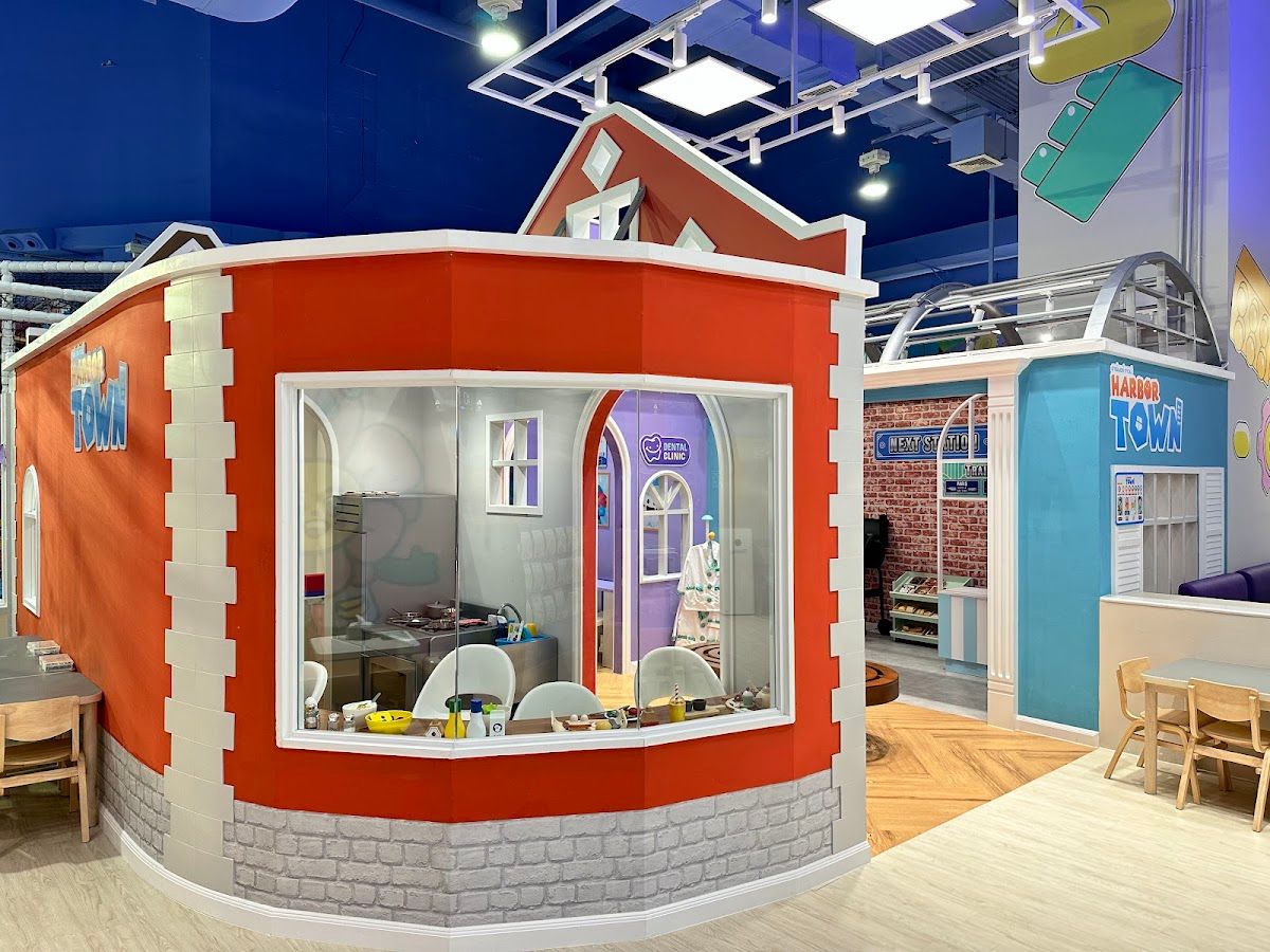 HarborLand Central Chaengwattana - Image 4