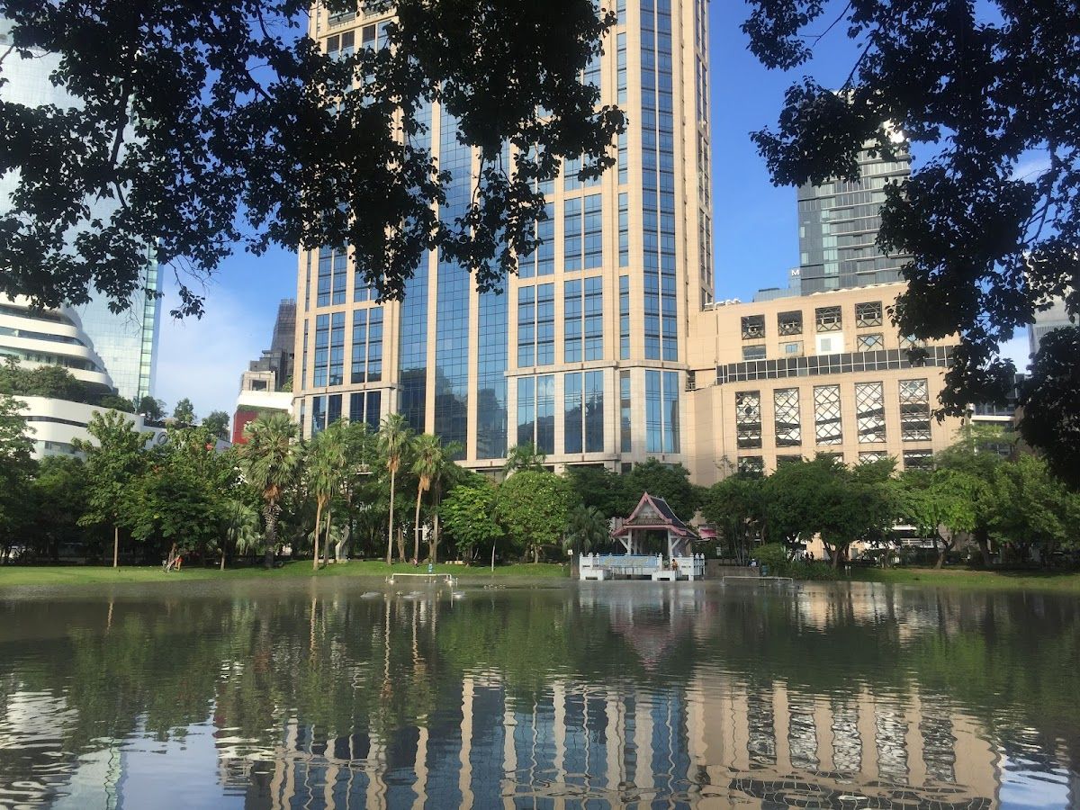 Benchasiri Park - Image 4