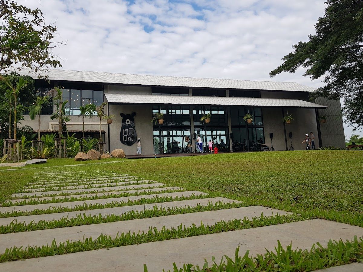 Dubua Cafe - Image 10