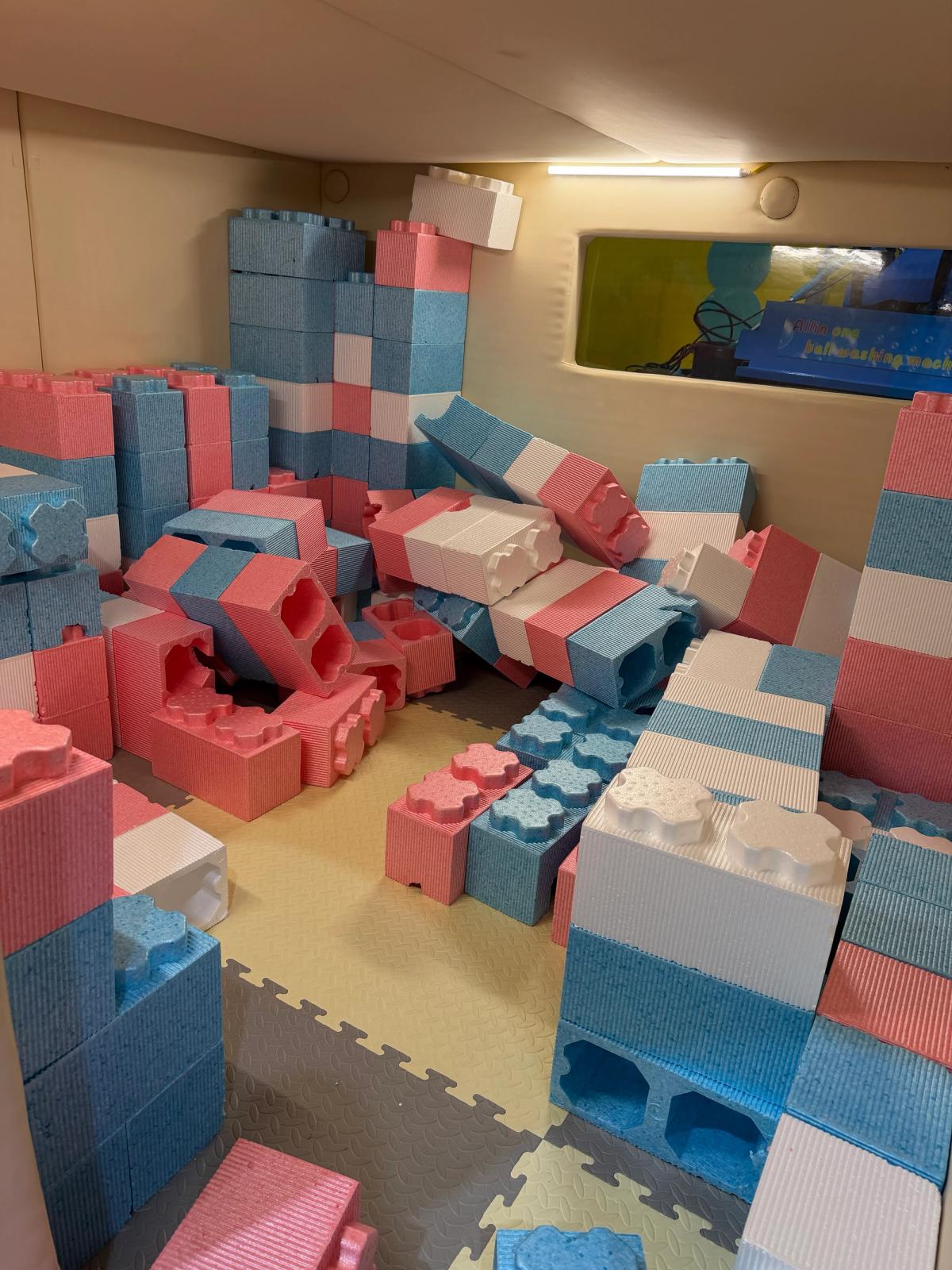 Giggles House of Play and Kids Cafe - Image 15