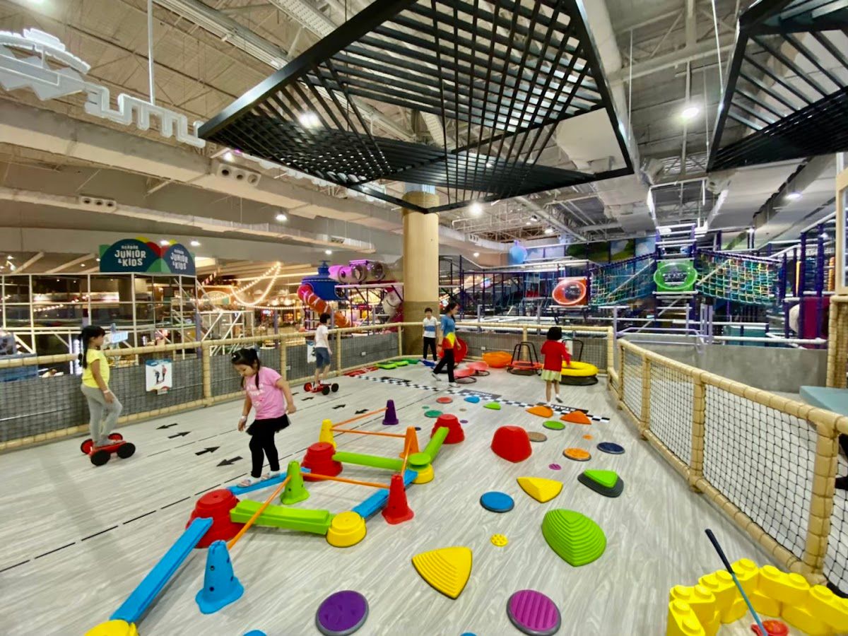 HarborLand Fashion Island - Image 4