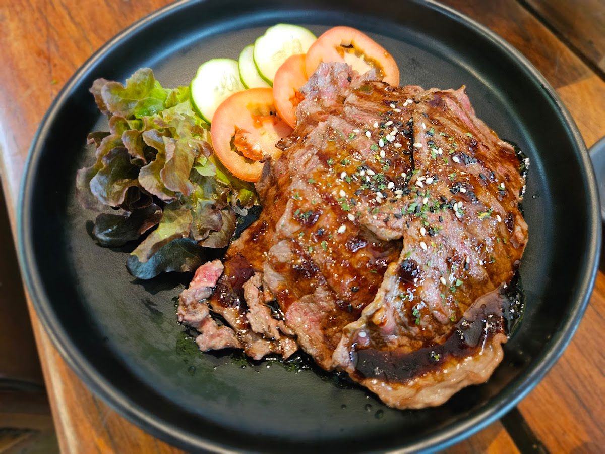 Hungry Monkey - Image 10