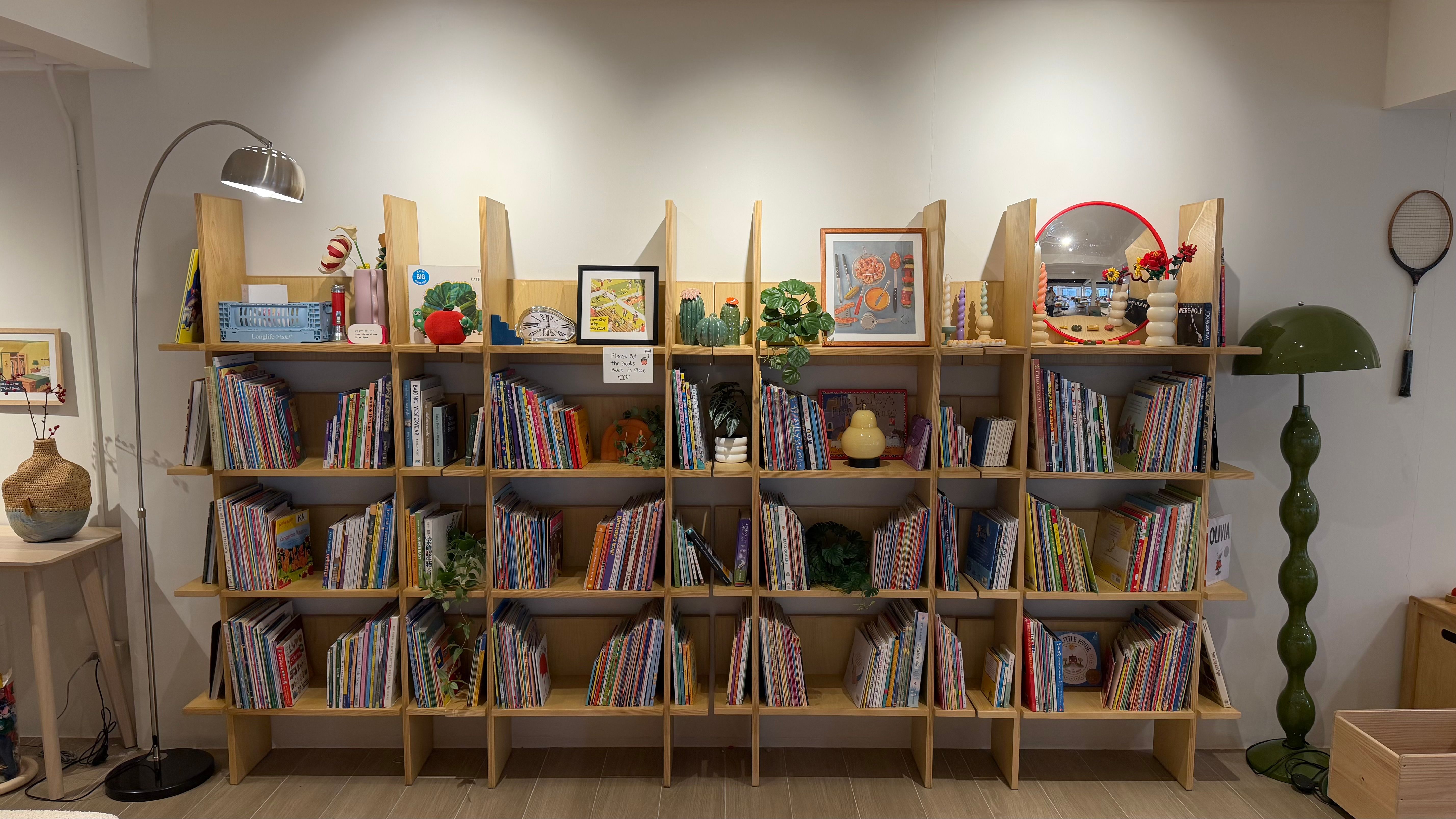 Living Room Thonglor photo 4