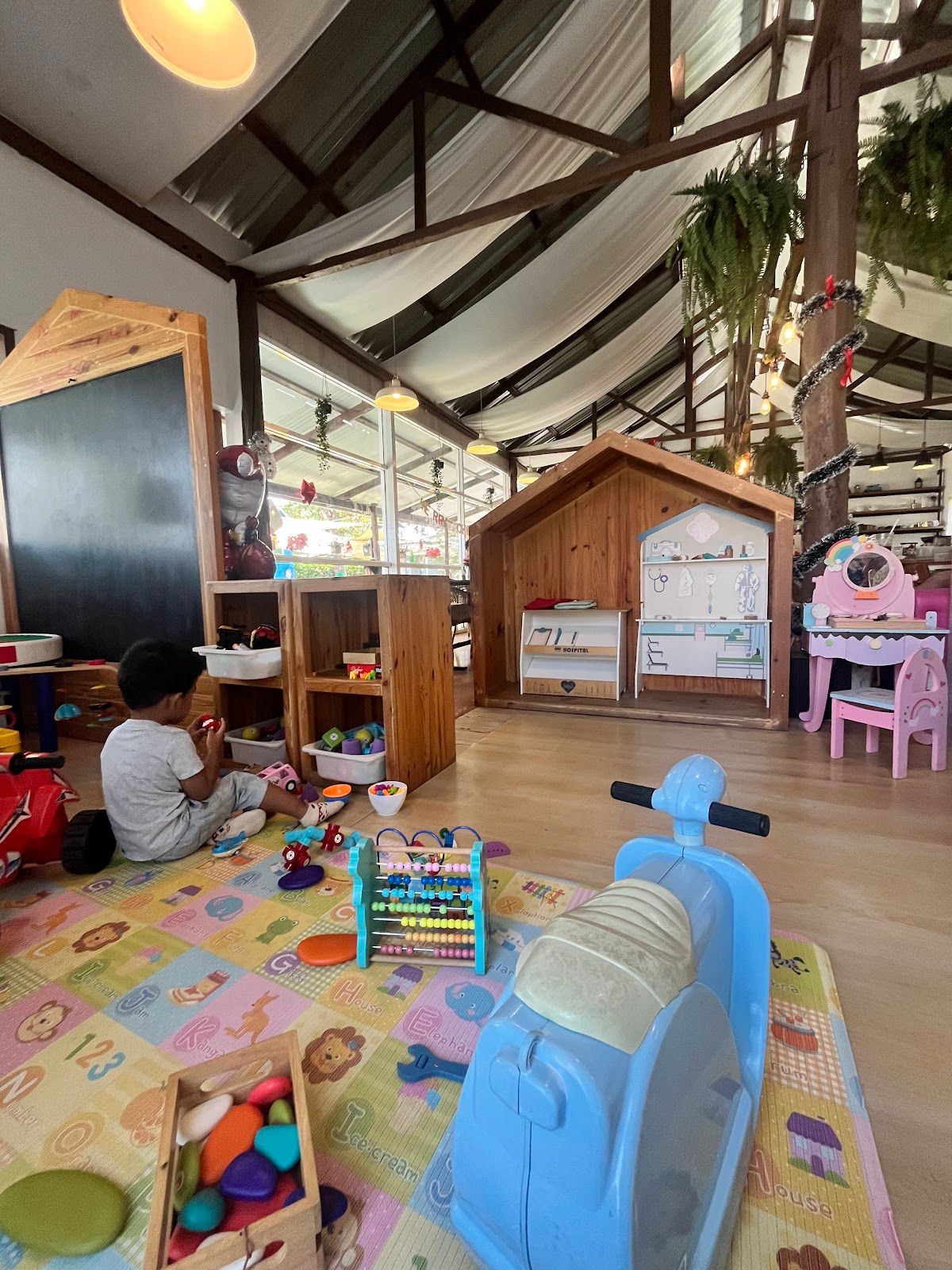 Little Barn - Image 4