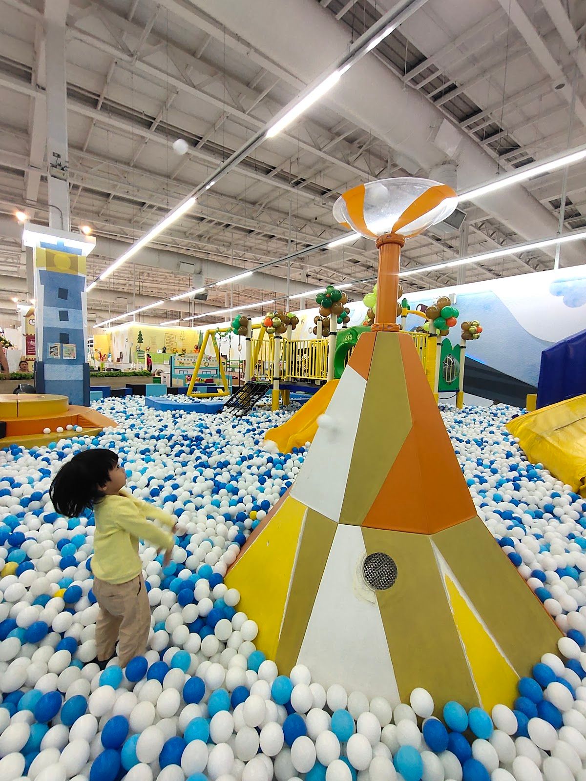 Kidzooona Lotus Laksi - Image 2