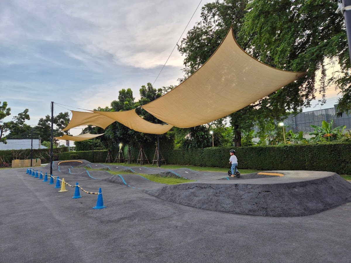 Seven Sisters Kids Cafe & Halal Cuisine - Image 7