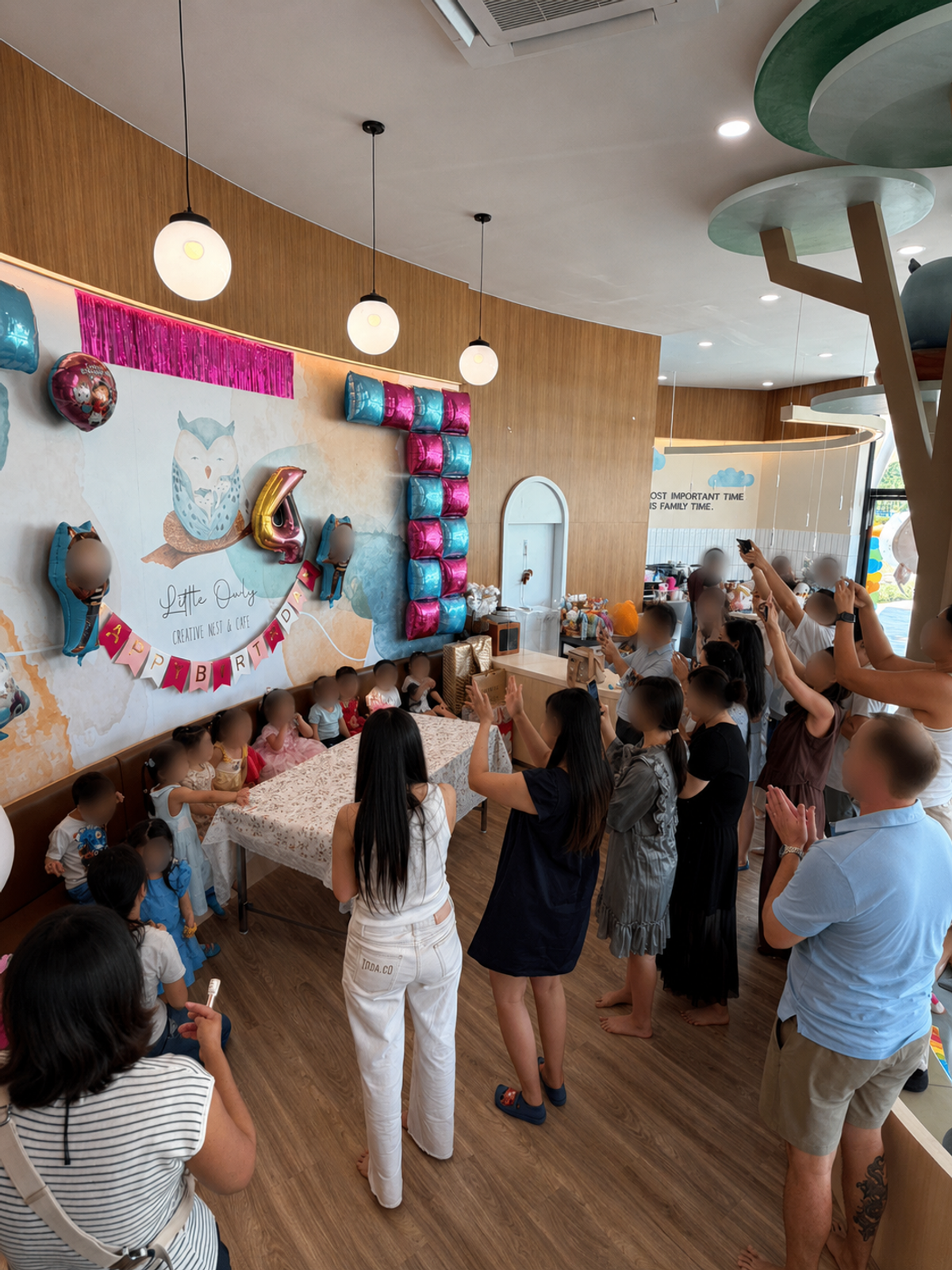 Party Package - Image 4