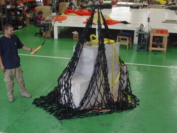 Cargo lifting net demonstration 2