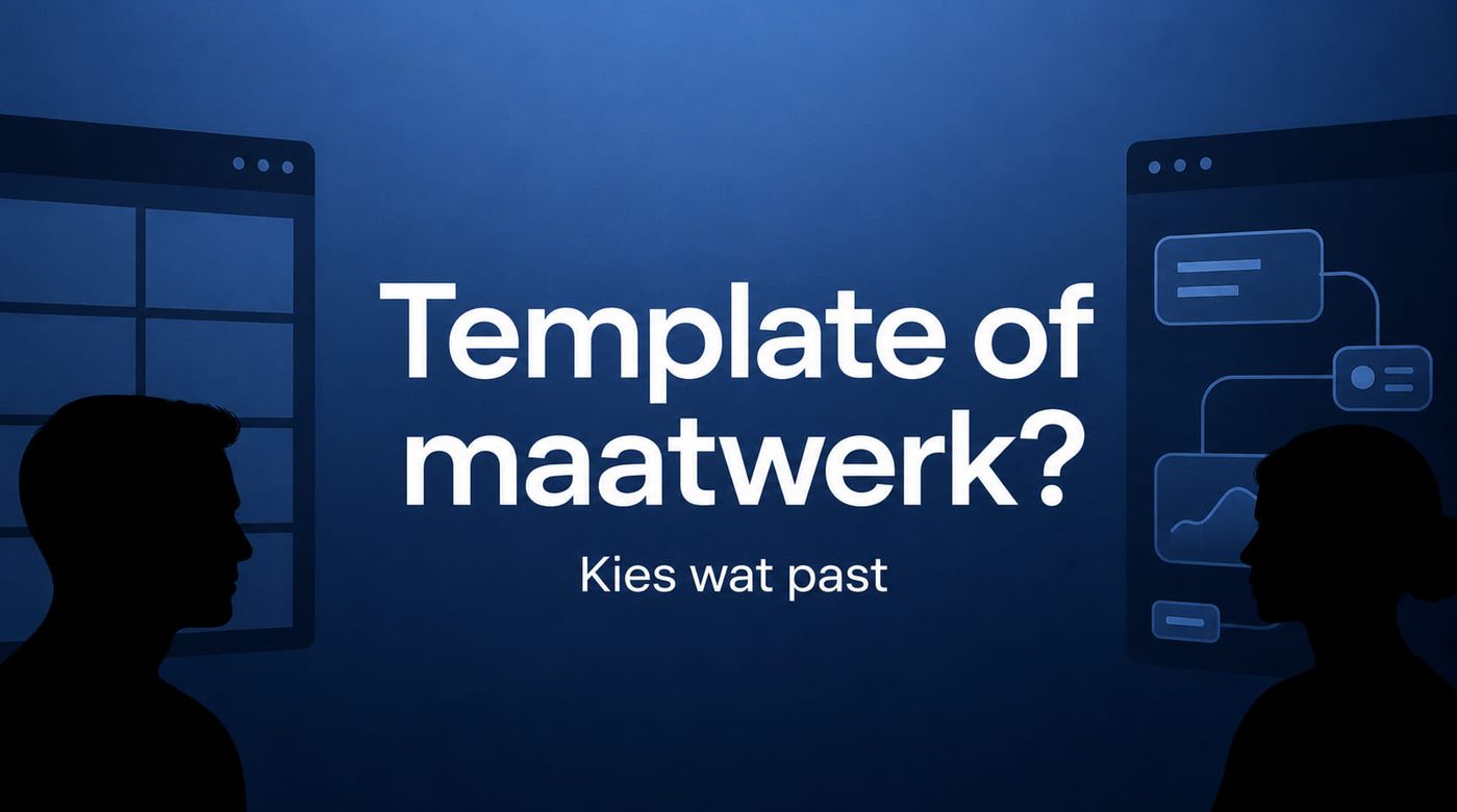 Blauwe hero over kiezen tussen template en maatwerk website