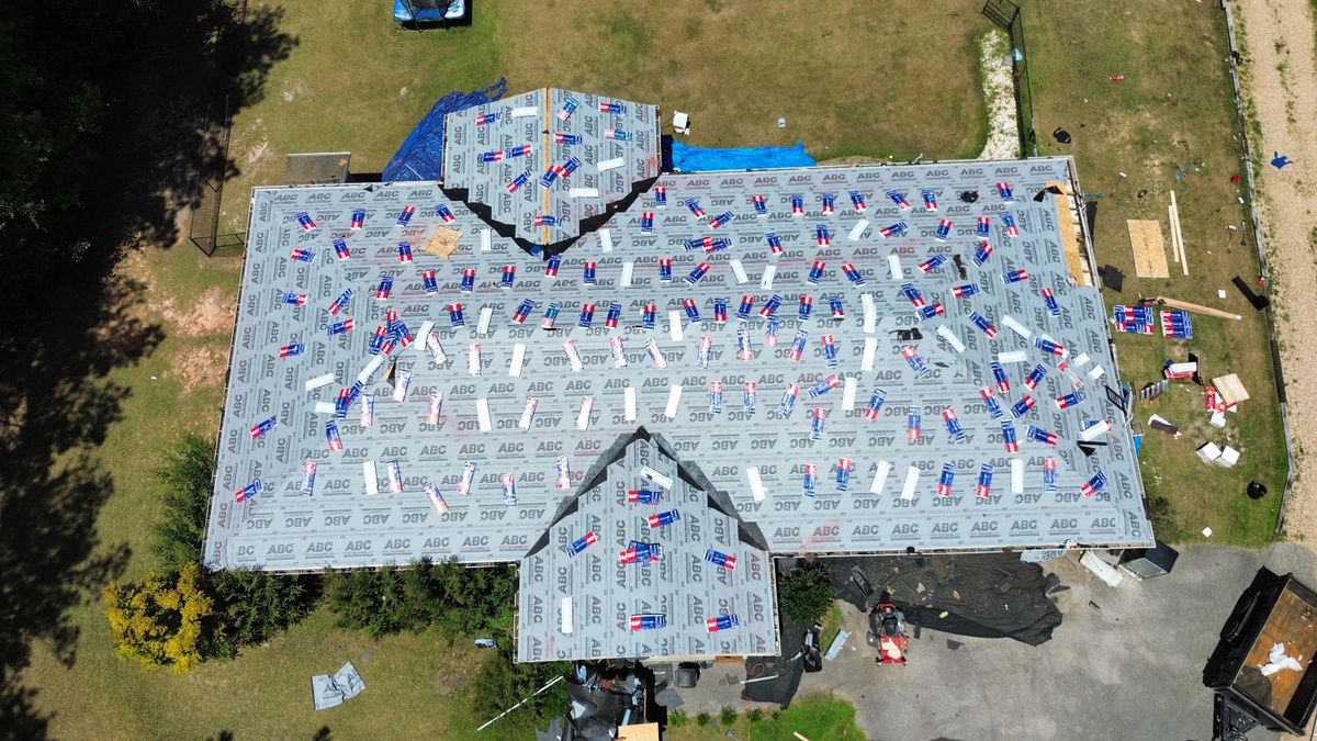 In Progress photo of a GAF Timberline HDZ shingle roof in Hickory being installed by Southeast Roofing in Purvis, MS.
