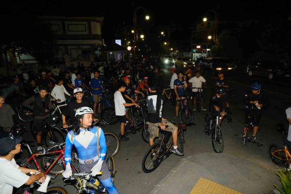 Critical Mass Gianyar: Satu Massa, Satu Suara, Satu Jalanan ‍♂️✨