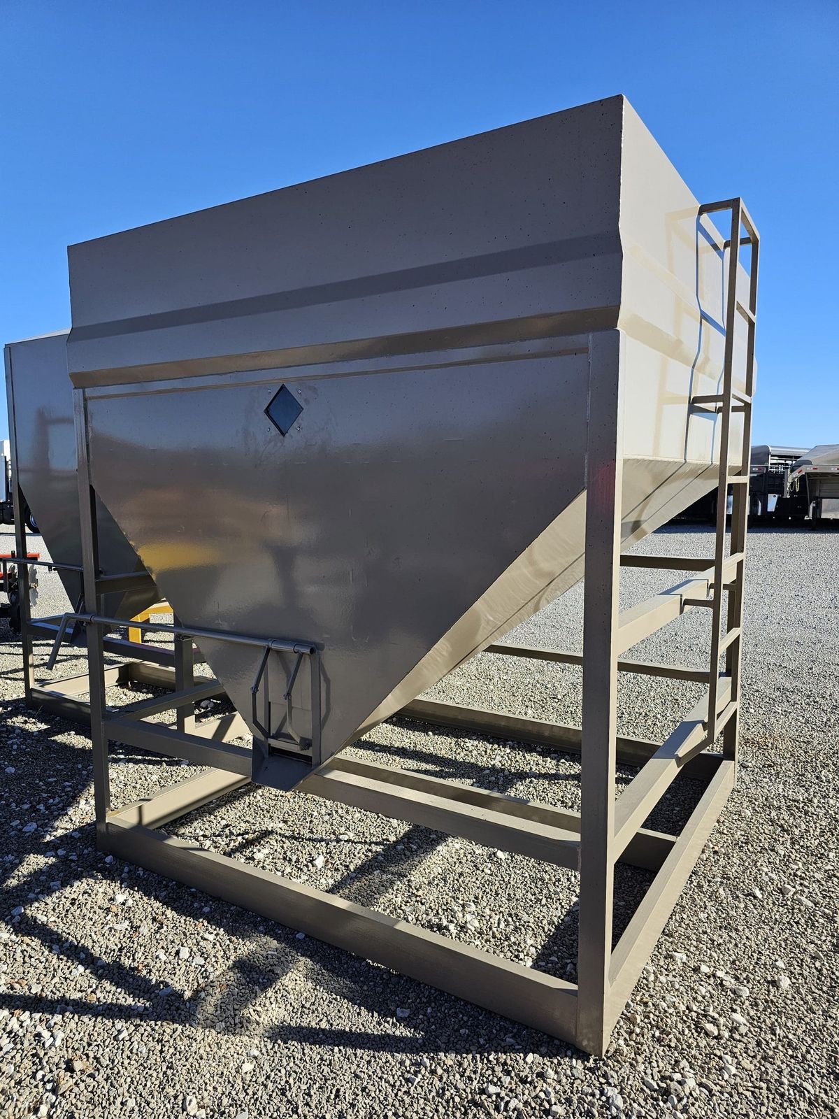 5 Ton Stationary Bulk Feed Bin