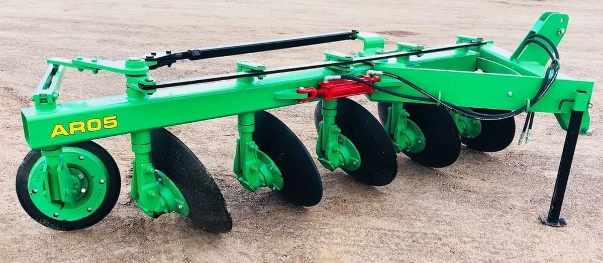 Industrias America AR05 Disc Switch Plow_002