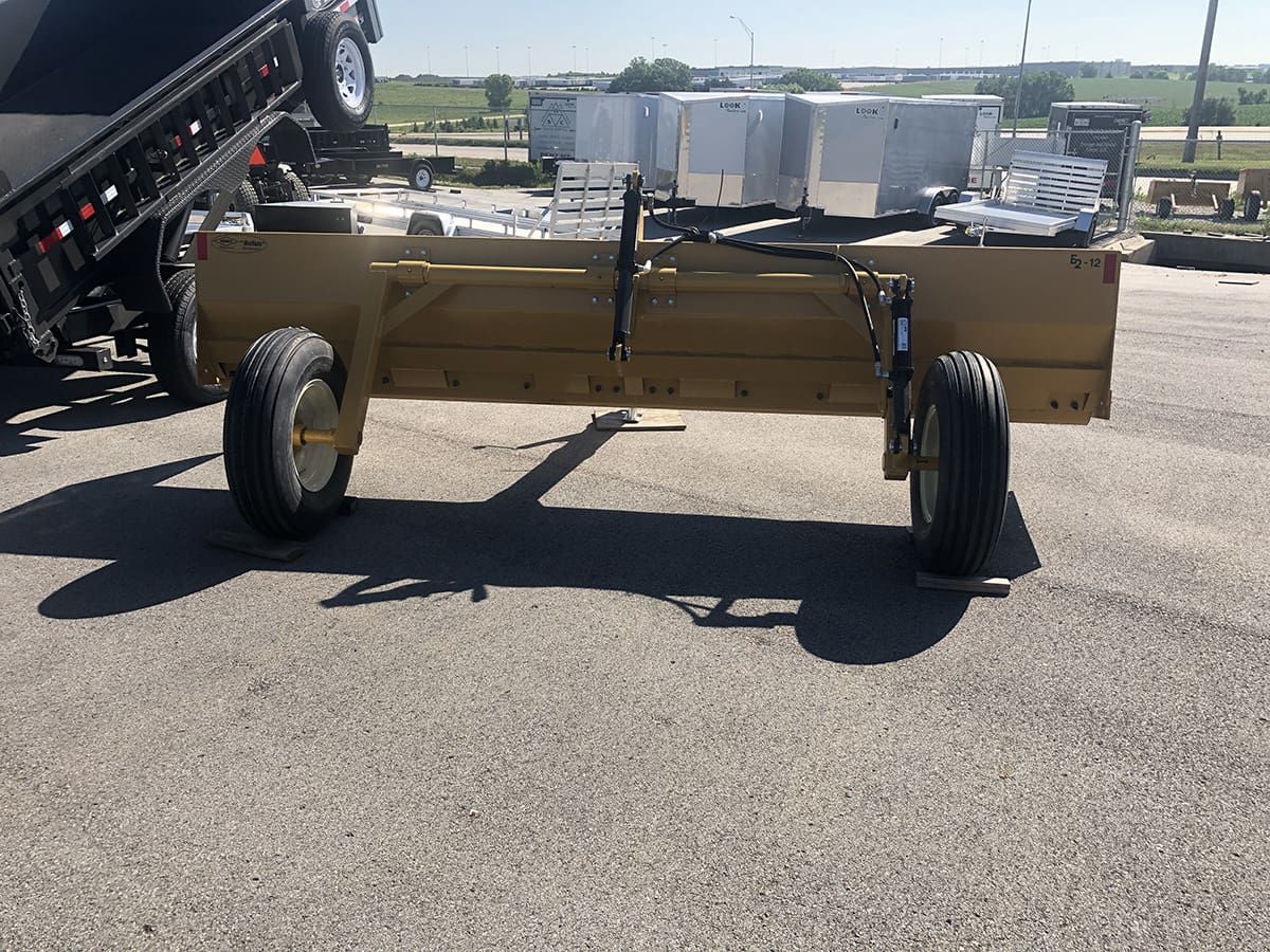 IMG_5038_Henke Buffalo 12′ Estate II Scraper