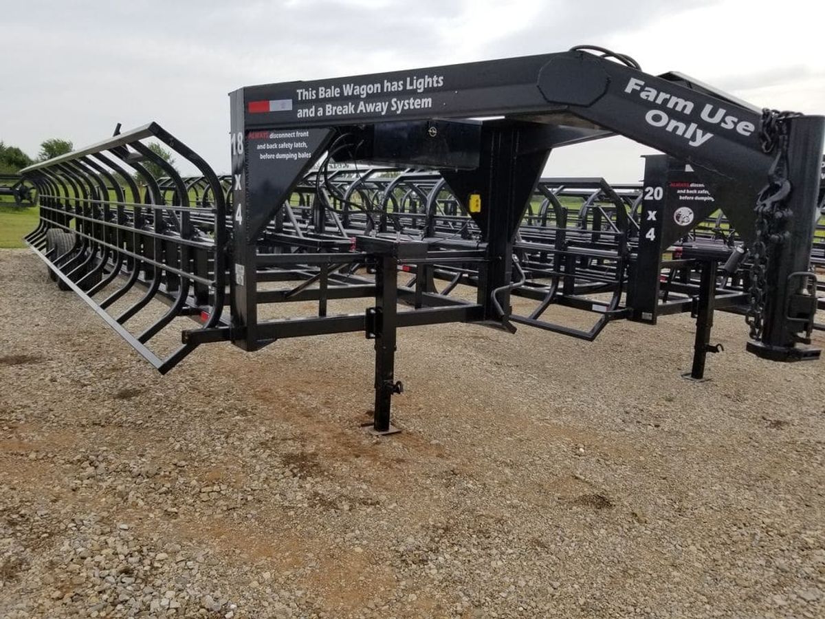 Industrias America 18×4 Hydraulic Latch, Double Wide Hay Bale Trailer_001