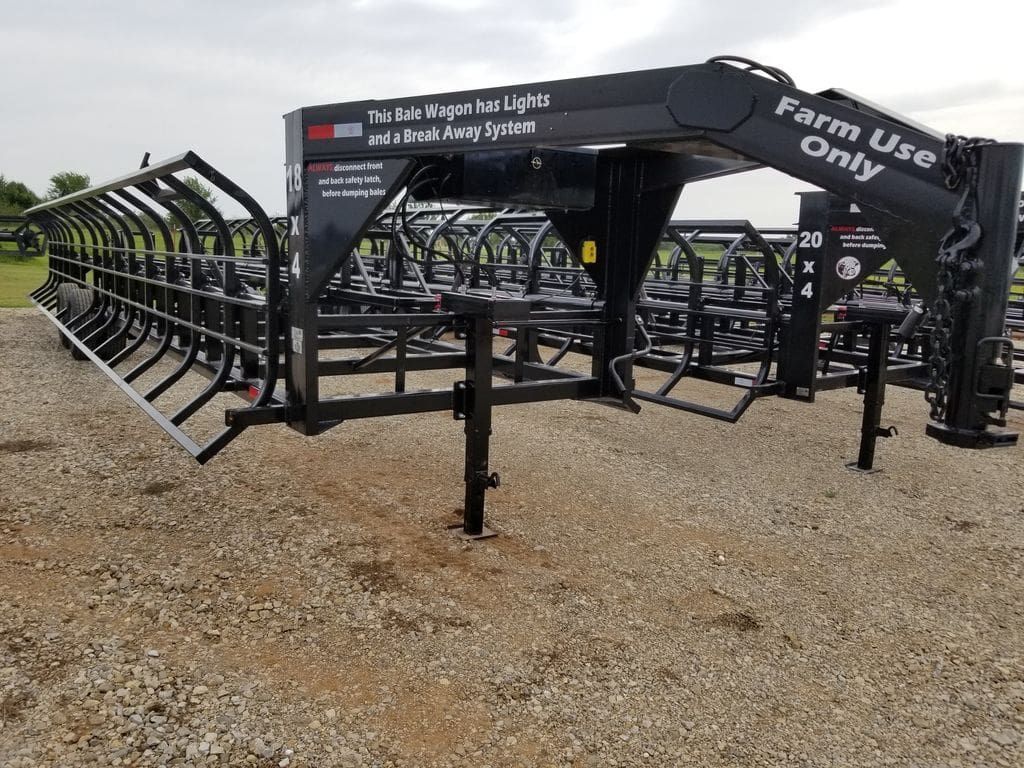 Industrias America 18×4 Hydraulic Latch, Double Wide Hay Bale Trailer_001