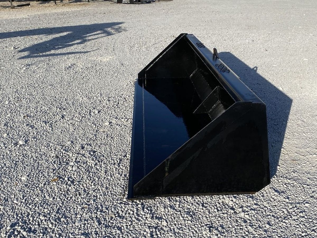 Industrias America 96 Skid Steer Bucket_006