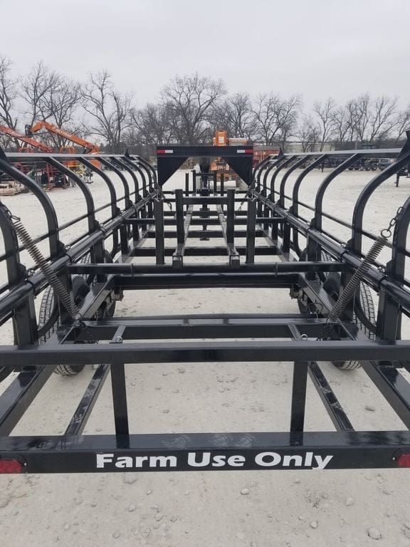 Industrias America 12X4 Double Dump Hay Trailer_006