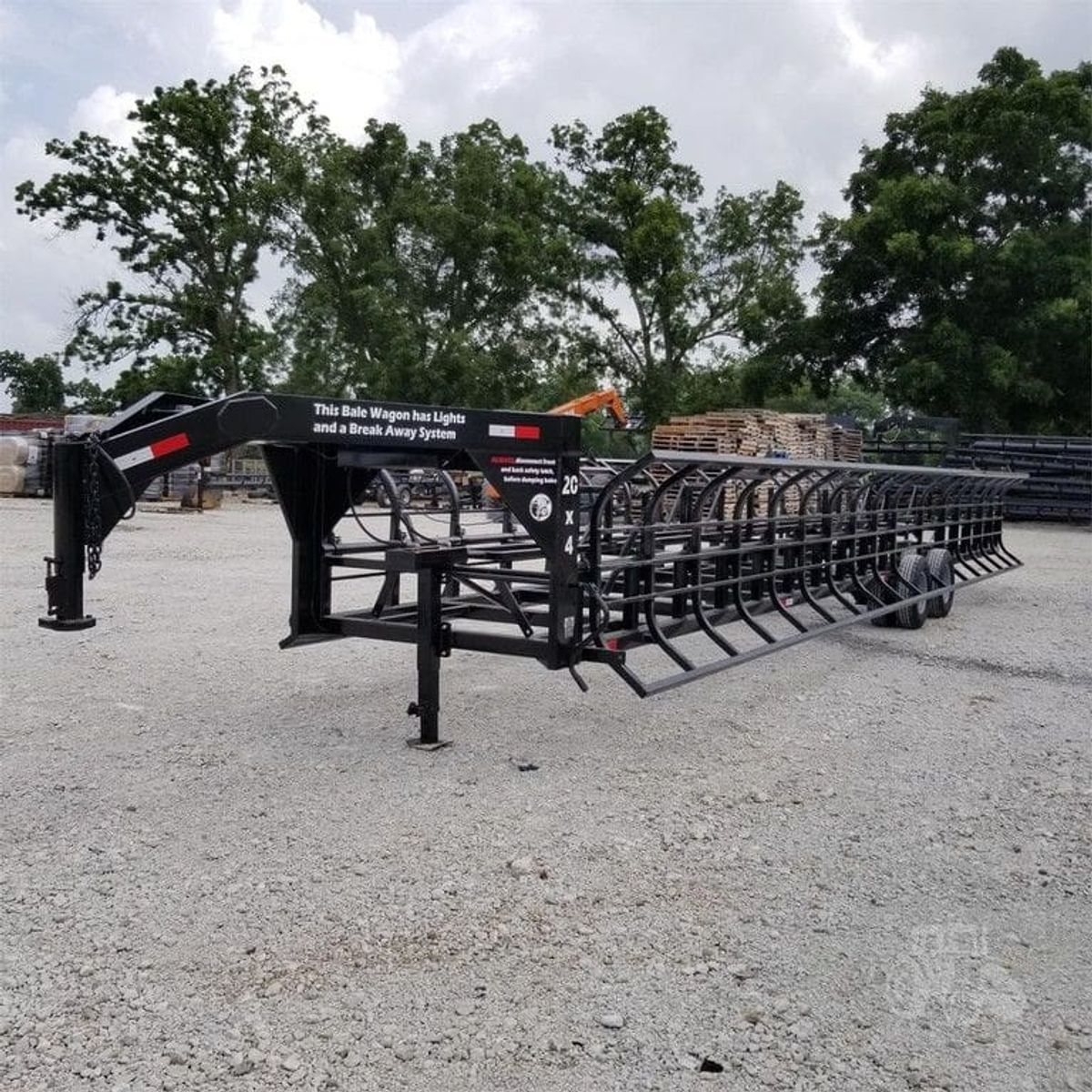 Industrias America 20 FT Double Wide Hydraulic Latch Hay Bale Trailer