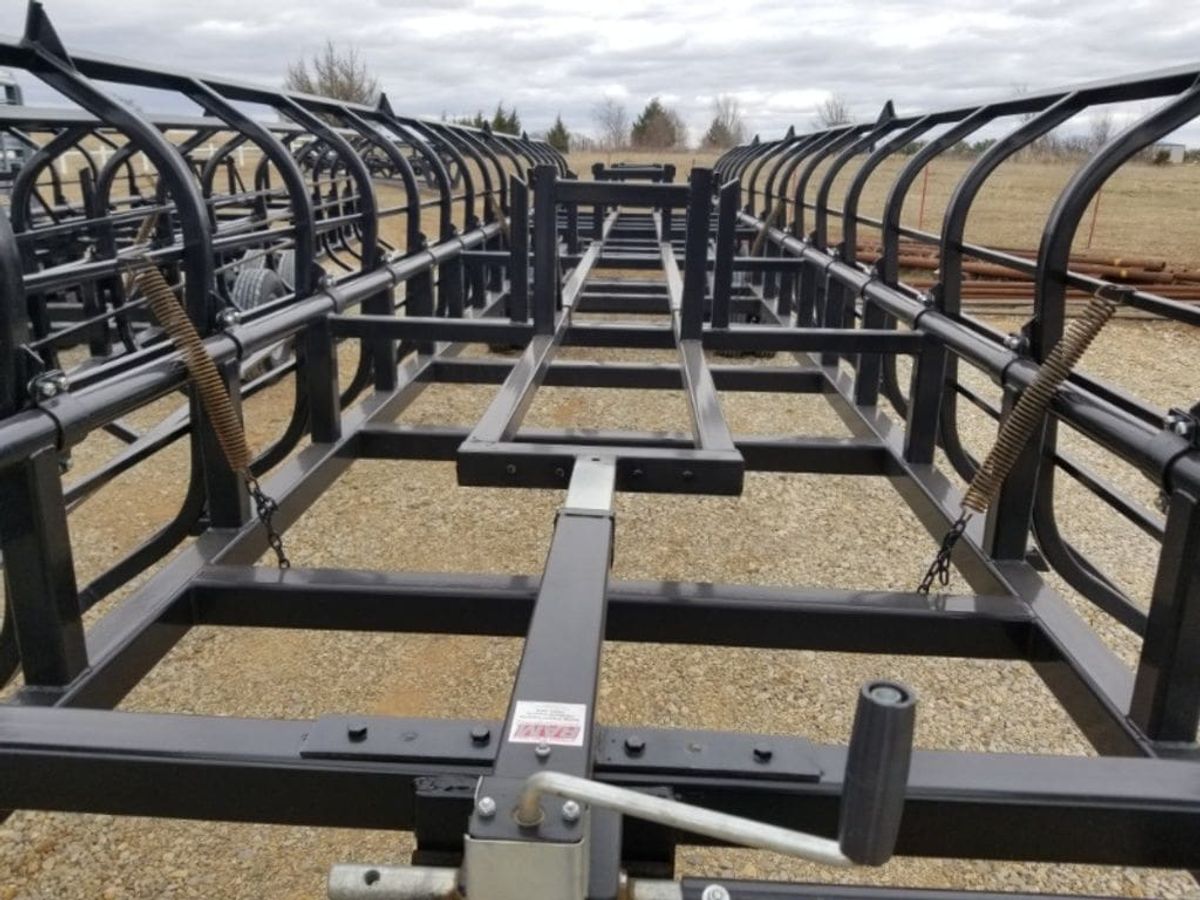 Industrias America 20X4 Manual Hay Bale Trailer_010