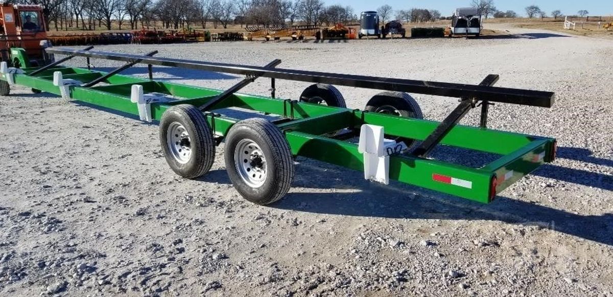 Industrias America 836R Hay Bale Header Trailer_007