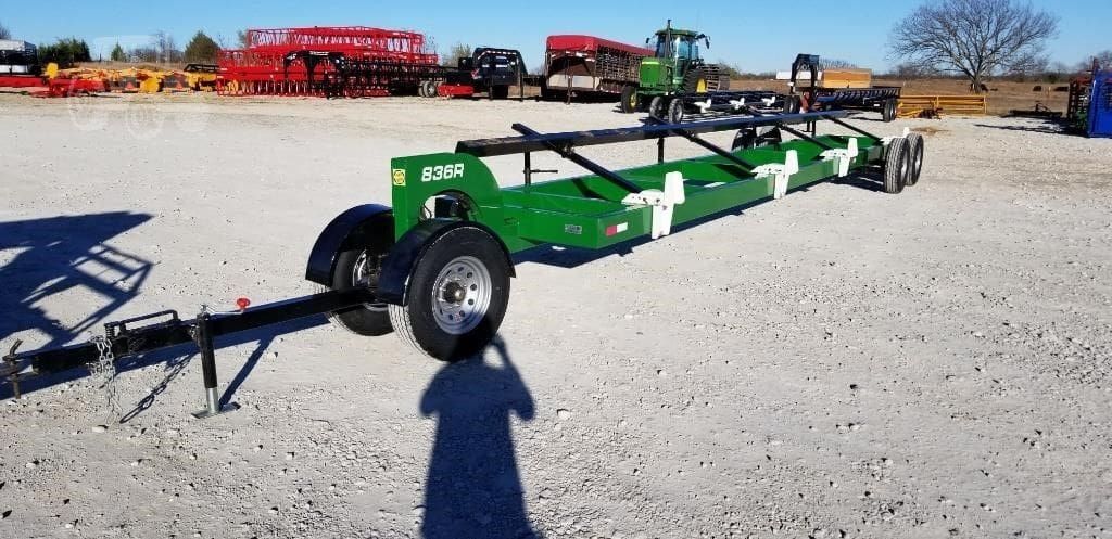 Industrias America 836R Hay Bale Header Trailer_002