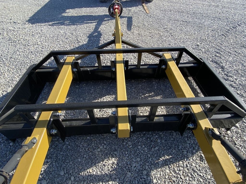 Industrias America 8′ Land Plane_005