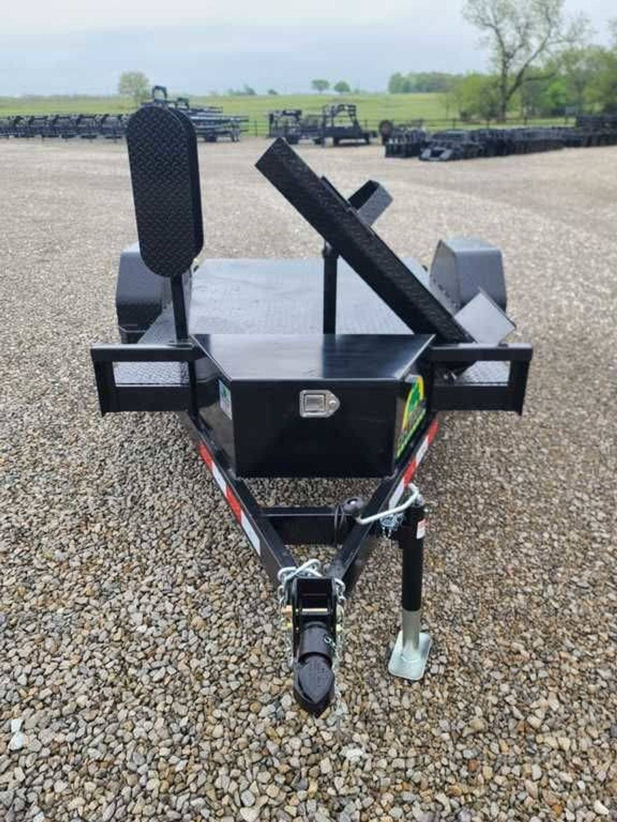 DH Welding Trailer 5.2k Axle_005