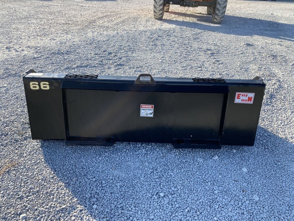 Industrias America 66 Skid Steer Bucket_004