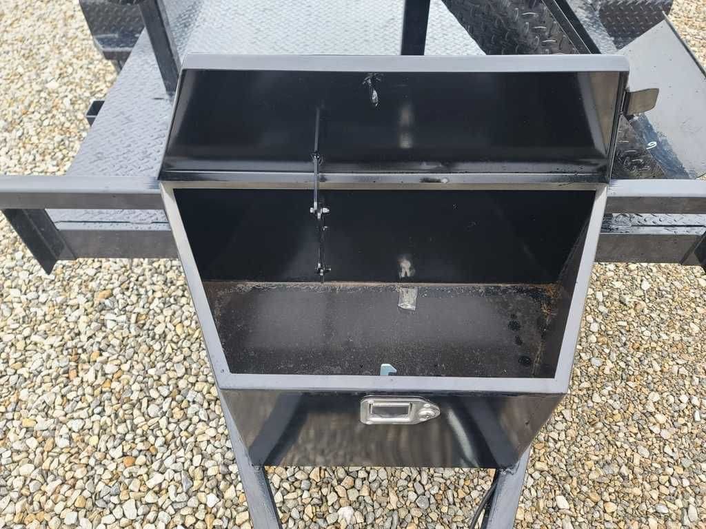 DH Welding Trailer 5.2k Axle_002