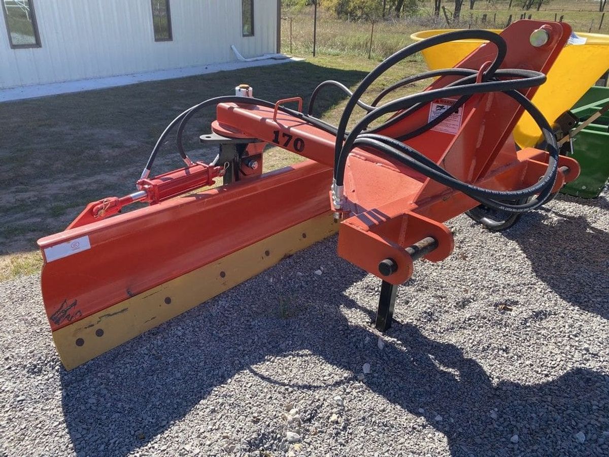 Industrias America 7 FT 3PT Angle Blade