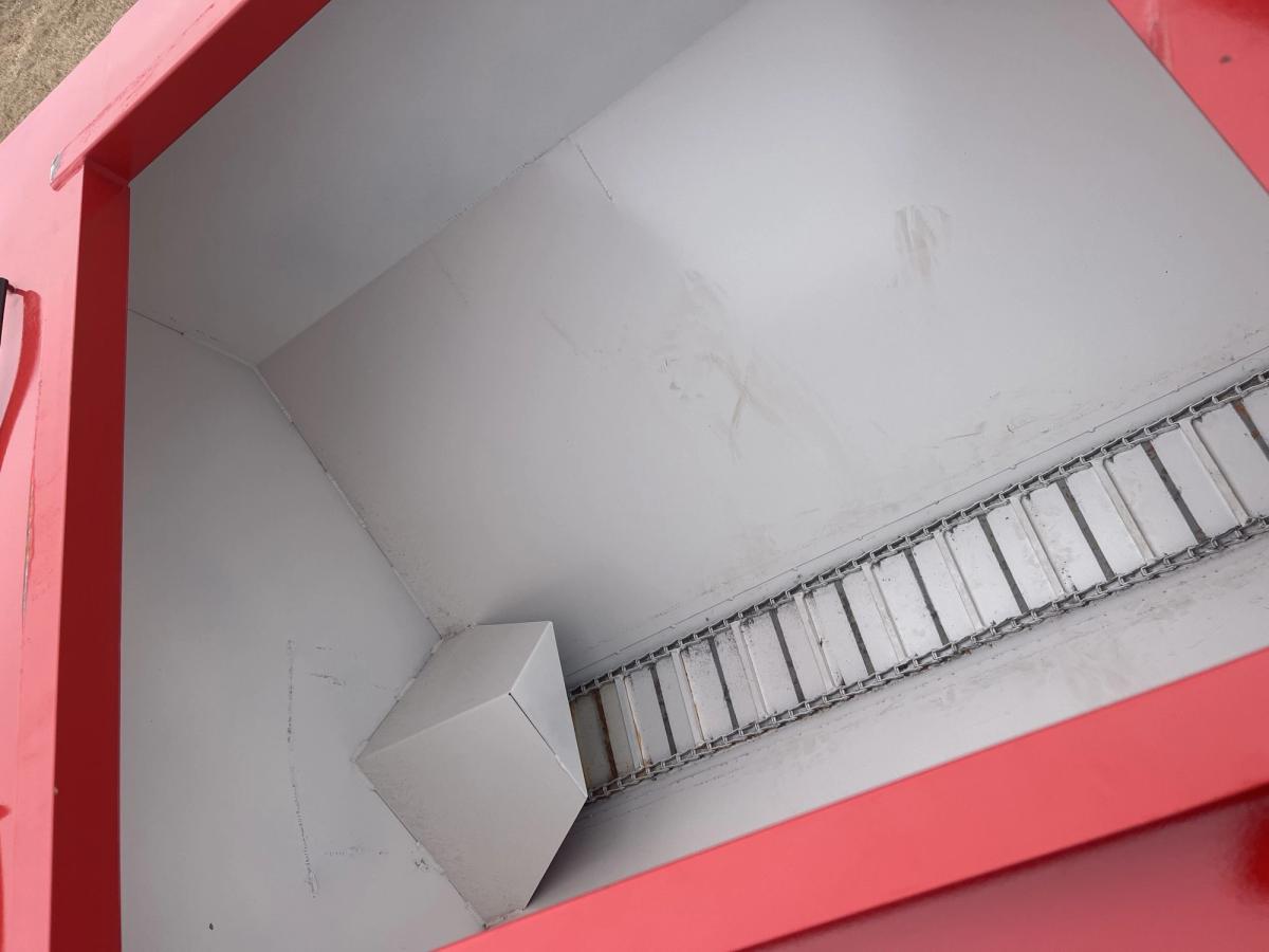 Trip Hopper 300 LBS Trailer Model Ground Drive