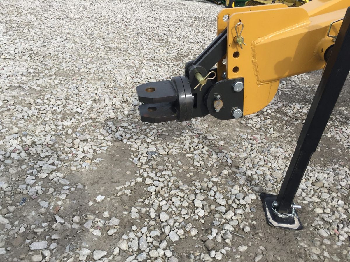 Henke Buffalo 12′ Feedyard Scraper-012