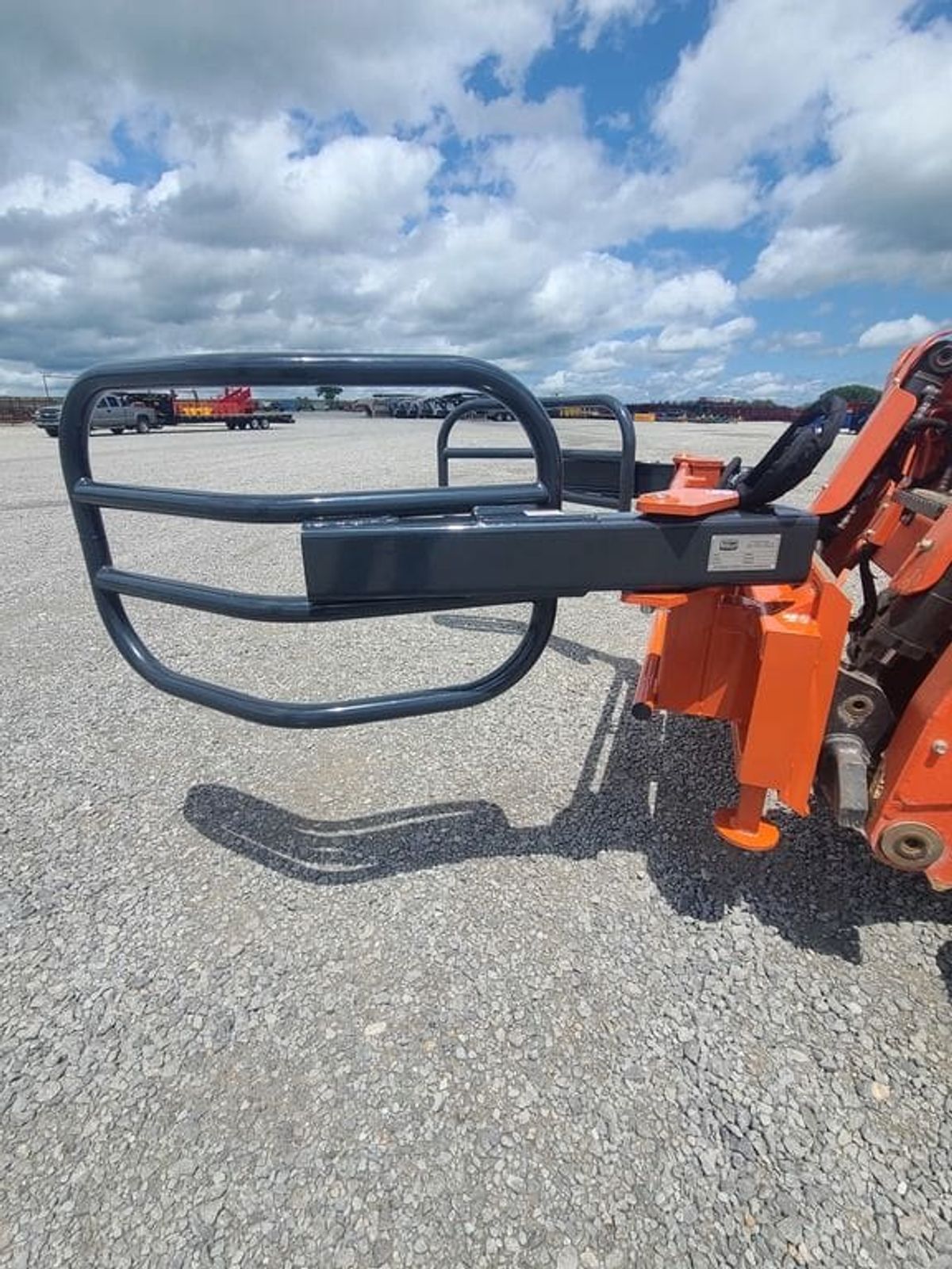 Titan Round Hay Bale Gripper_004