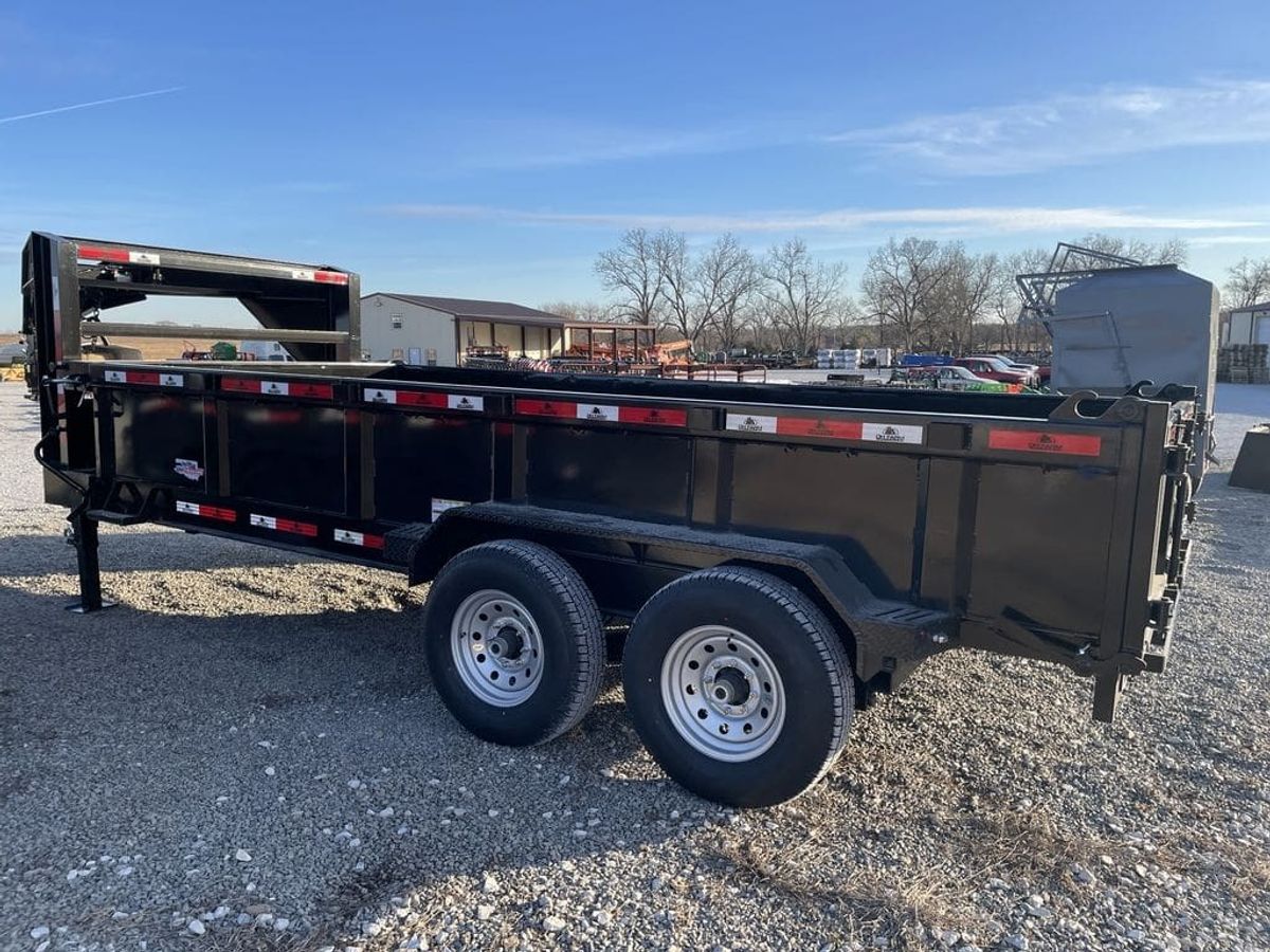DH Trailers 16′ GN Dump Trailer_009