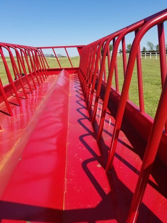 Industrias America 24′ 82R Hay Feeder Wagon_008