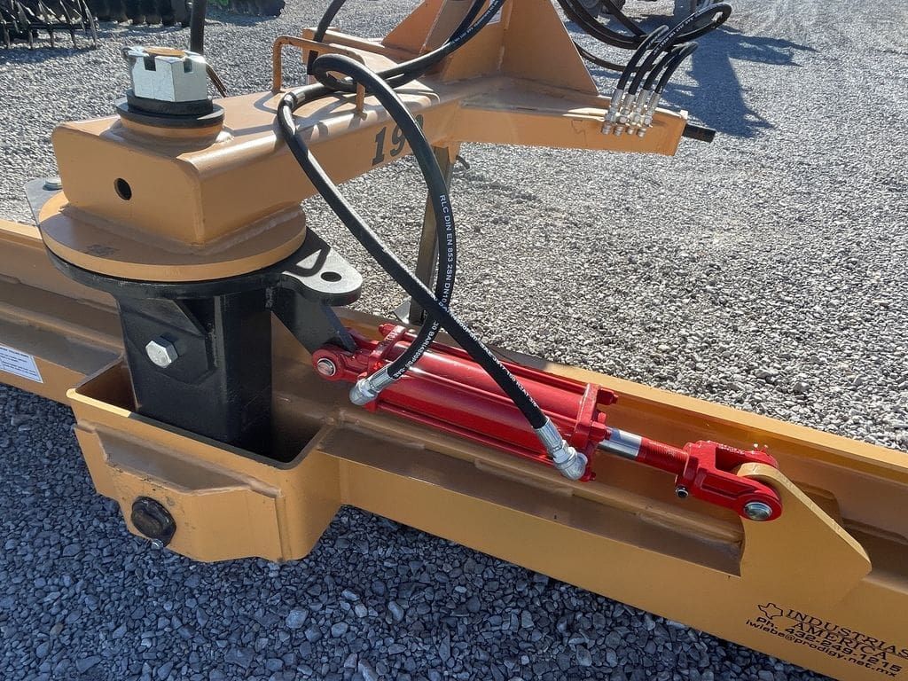 Industrias America 190 Angle Blade_004