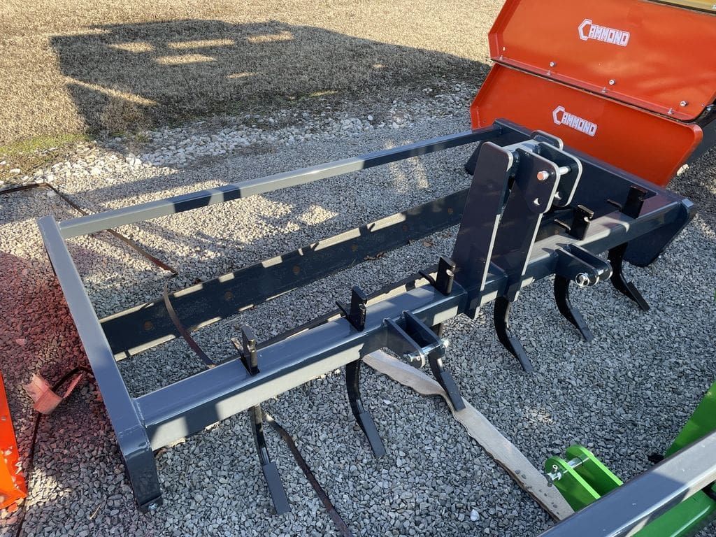 Cammond 7 FT Grader Blade w/ Rippers