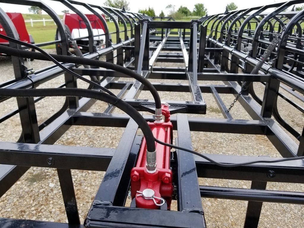 Industrias America 18×4 Hydraulic Latch, Double Wide Hay Bale Trailer_003