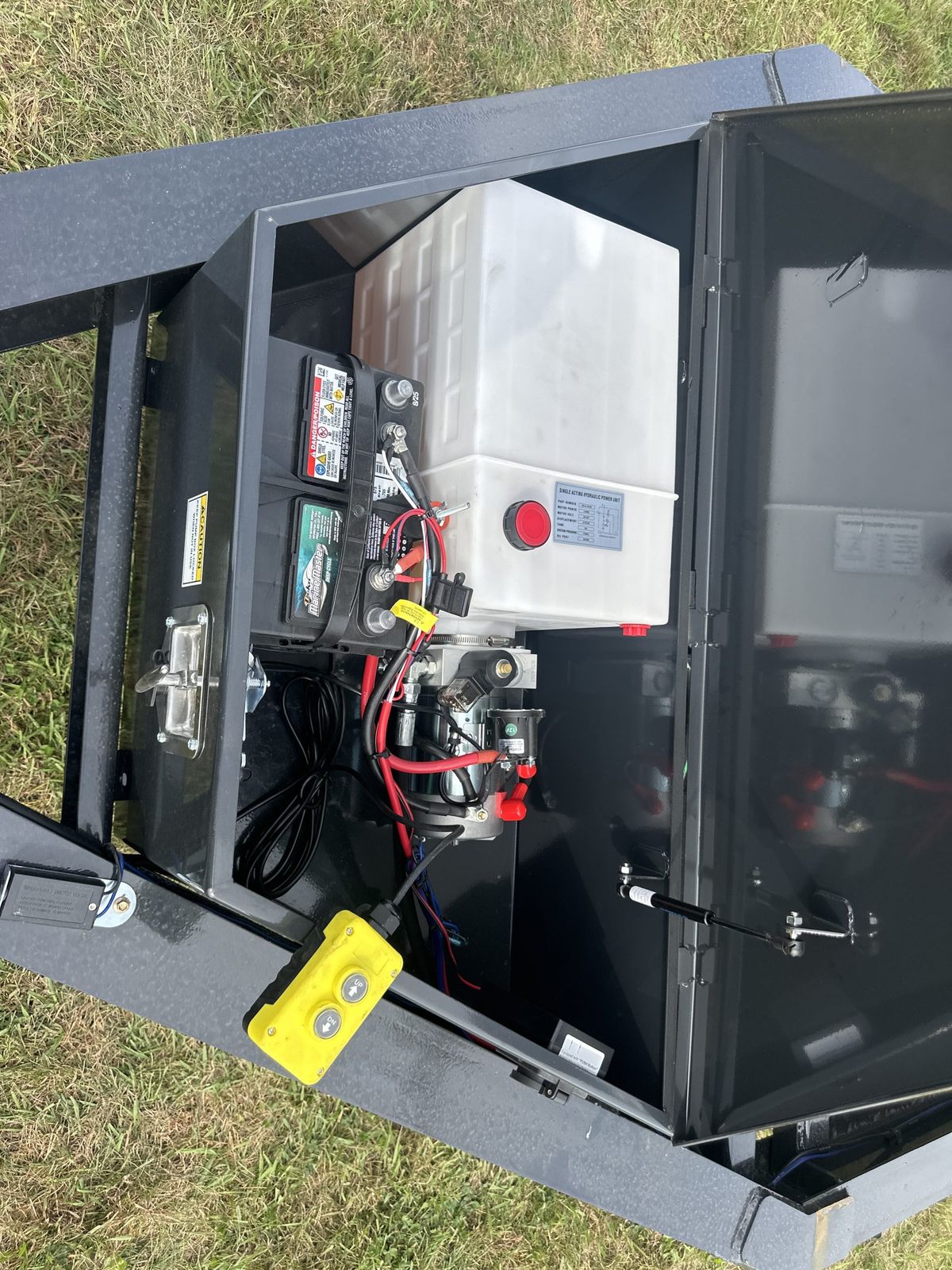 Hillcrest 10K 12 FT Dump Trailer