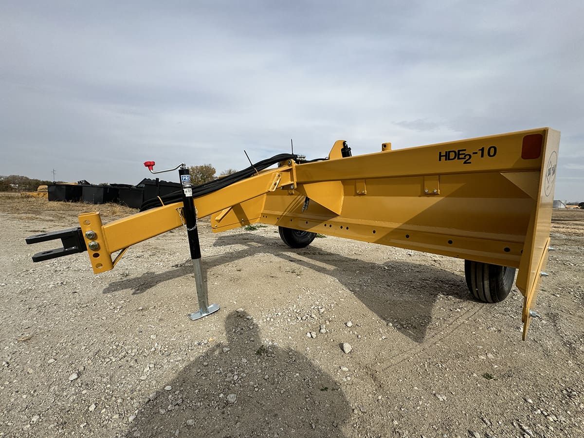 IMG_1875_Henke Buffalo 10′ Heavy Duty Estate II Scraper