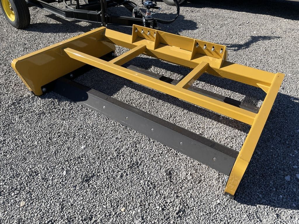 Cammond Straight Blade Grader