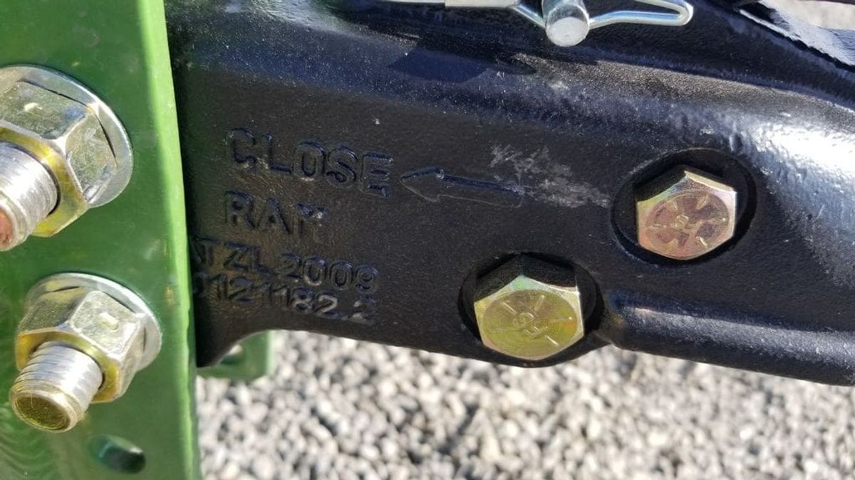 DH Trailers 20′ Equipment Hauler_004