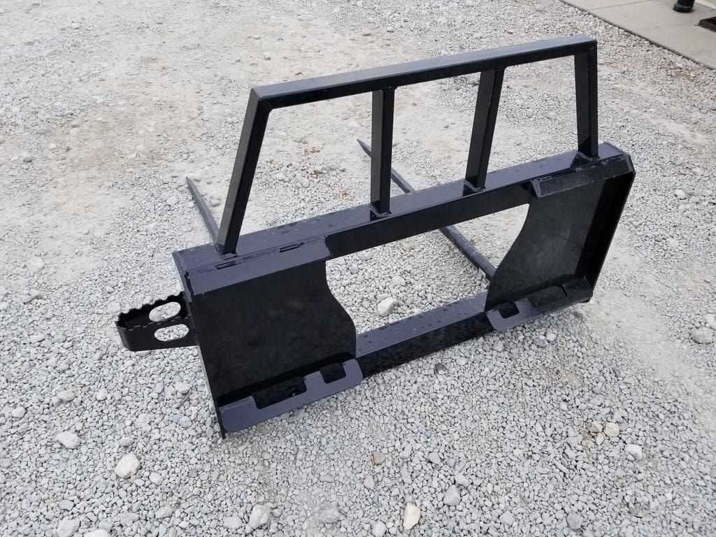 DH HS2 Bale Spear Attachment w: Headache Rack_002